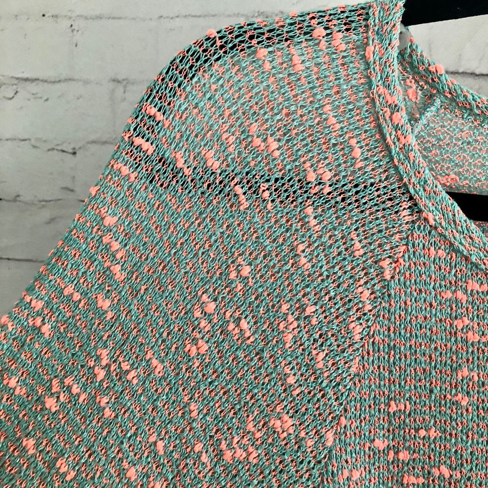 NWT L Francesca's Boutique Mint /Pink Knit Sweater - Picture 6 of 8